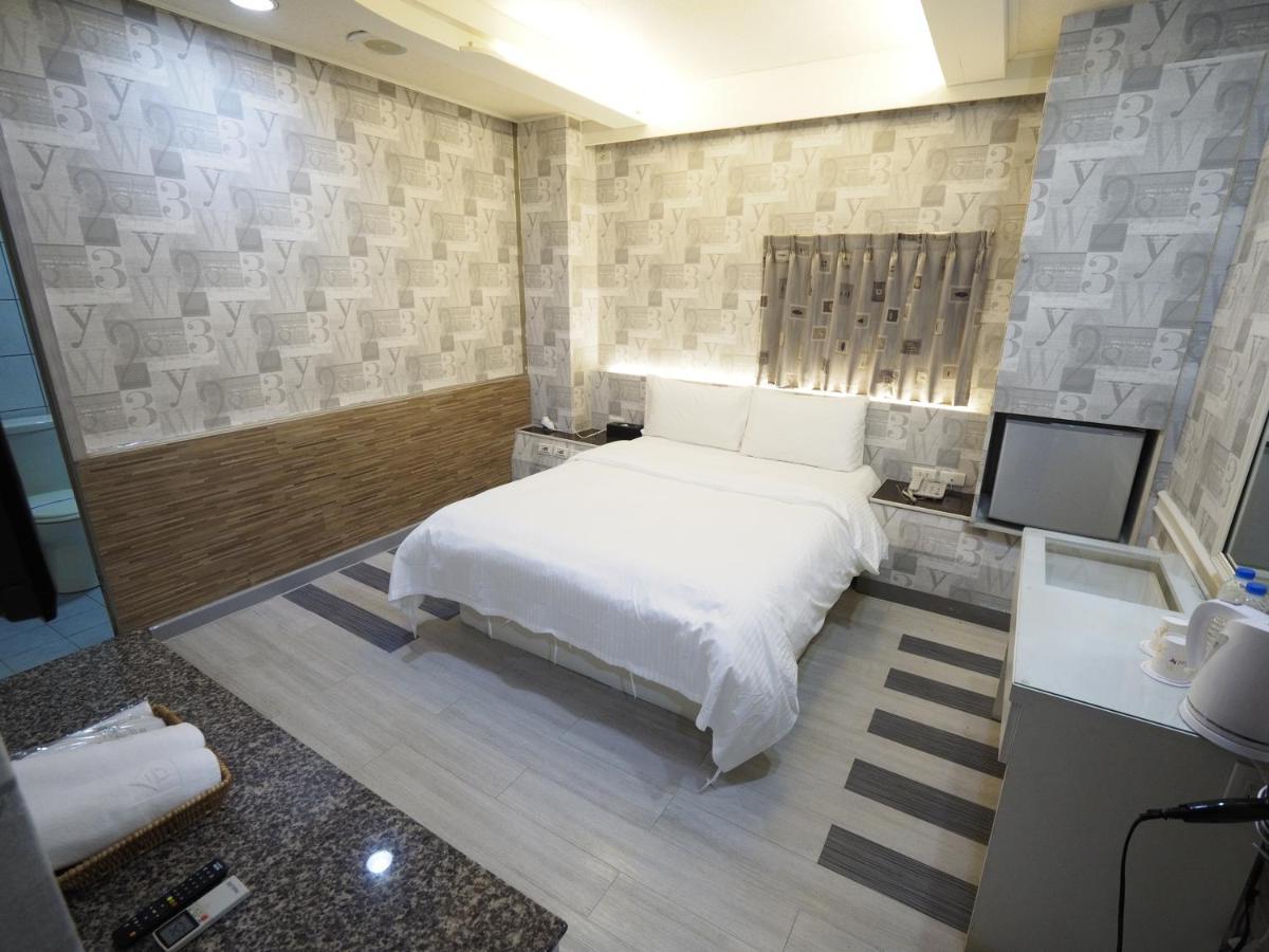 合悅都會商旅 Heyue Hotel Hsinchu Exterior foto